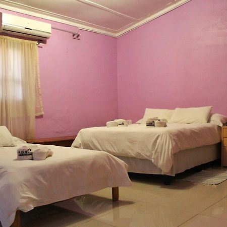 The Farmhouse Boutique Guesthouse And Beergarden Cc Оучо Екстер'єр фото