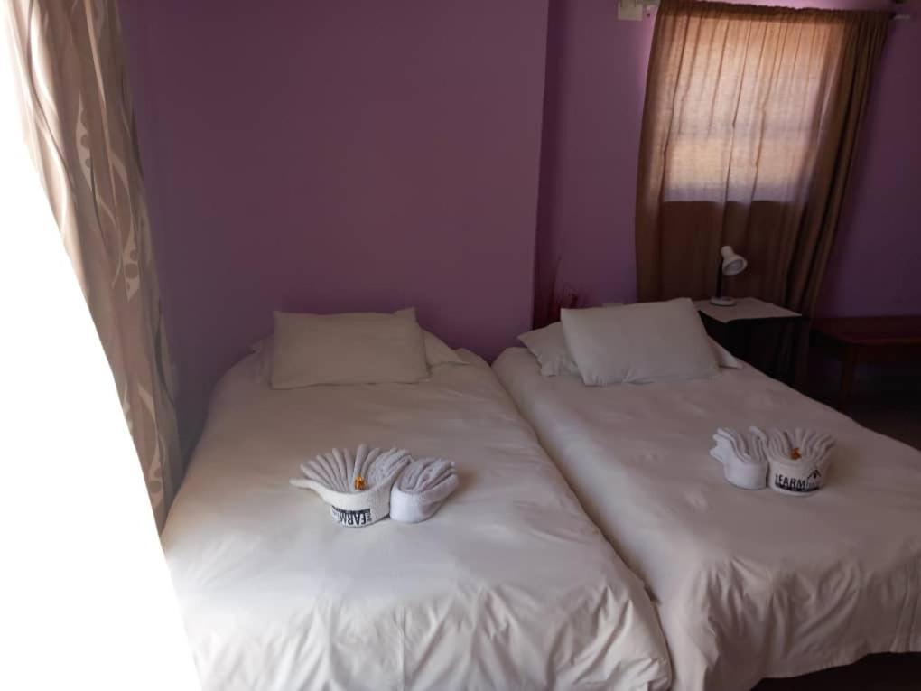 The Farmhouse Boutique Guesthouse And Beergarden Cc Оучо Екстер'єр фото