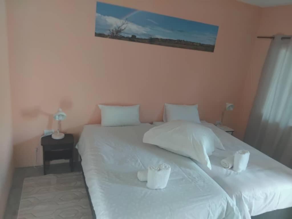 The Farmhouse Boutique Guesthouse And Beergarden Cc Оучо Екстер'єр фото